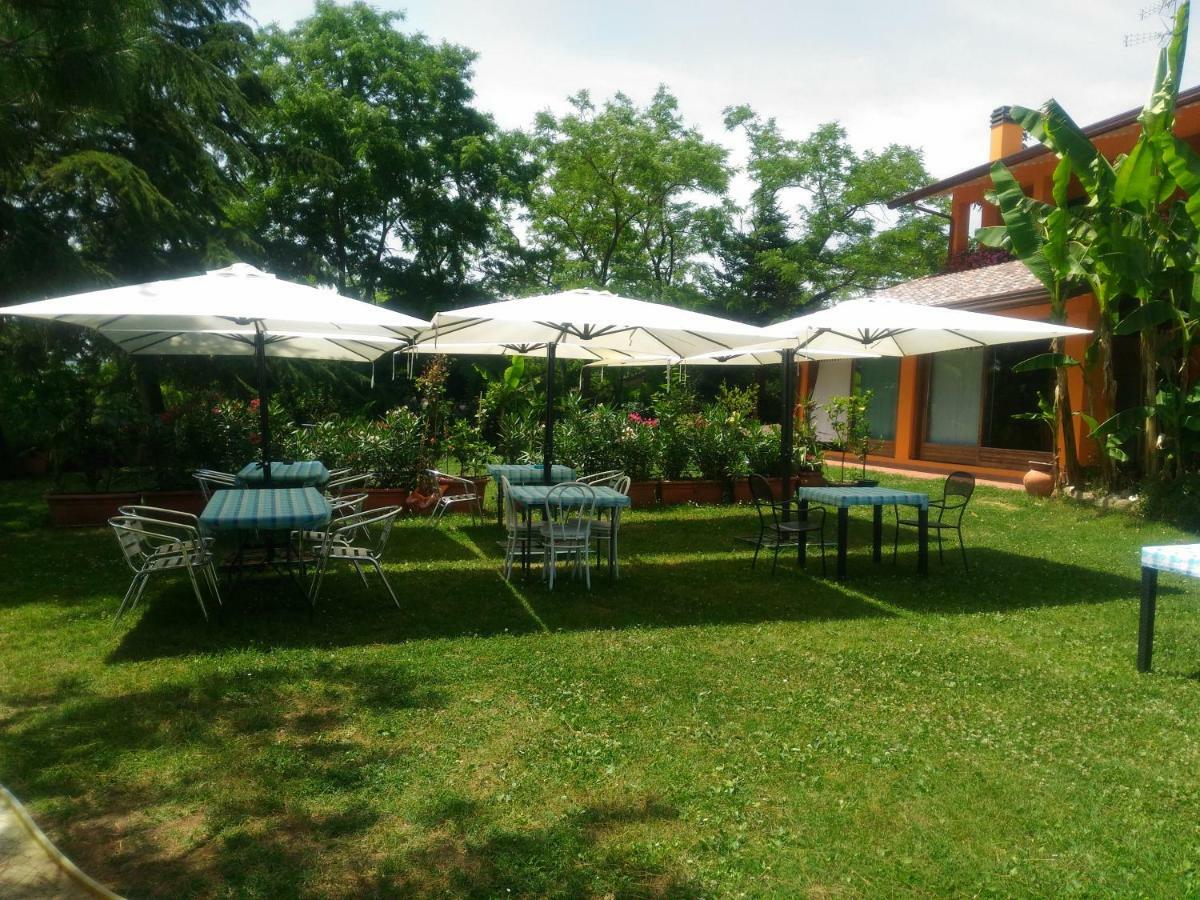 Agriturismo La Quiete Roncofreddo Екстериор снимка