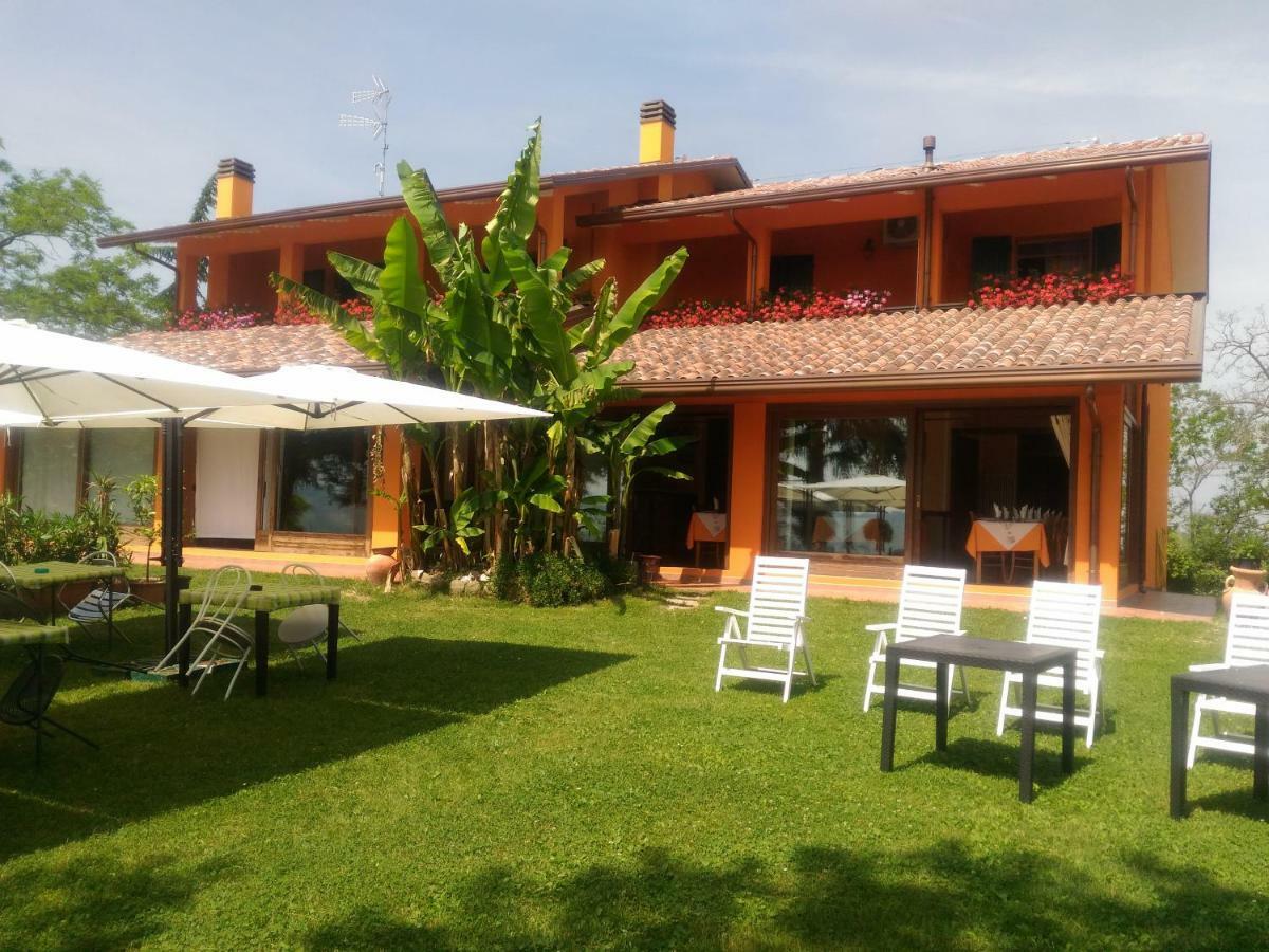 Agriturismo La Quiete Roncofreddo Екстериор снимка