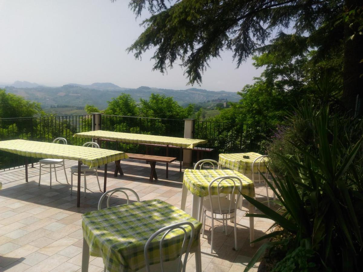 Agriturismo La Quiete Roncofreddo Екстериор снимка